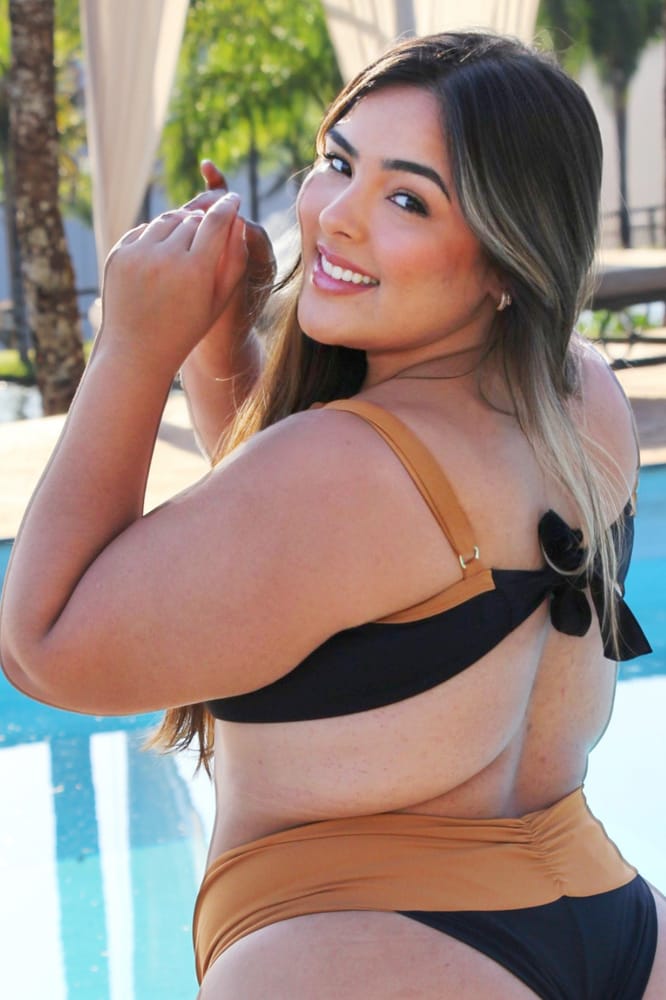 Plussize Eclipse Underwire Bikini Top